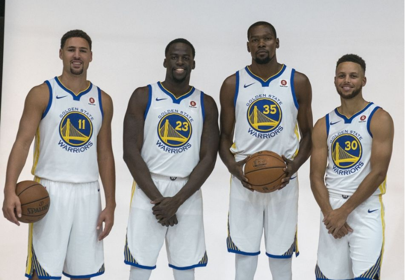 悬念回来了？爵士抢断科利尔反击上空篮9-0打停魔术 分差个位数（悬念重燃！科利尔抢断反击上篮带队9-0高潮，爵士打停魔术分差回到个位数）