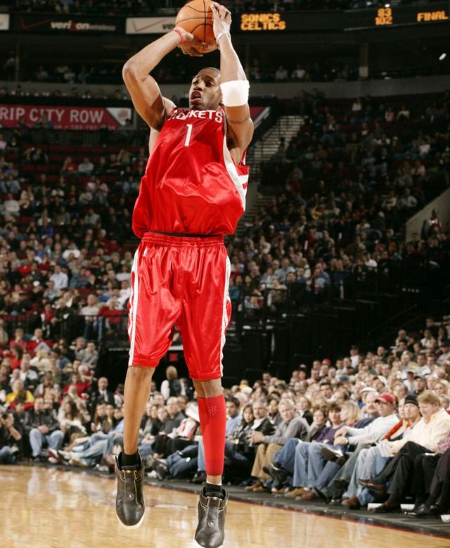 朱鹏宇：我们全力去拼了比赛，遗憾没有主场拿下（朱鹏宇：拼尽全力仍憾失主场胜利）