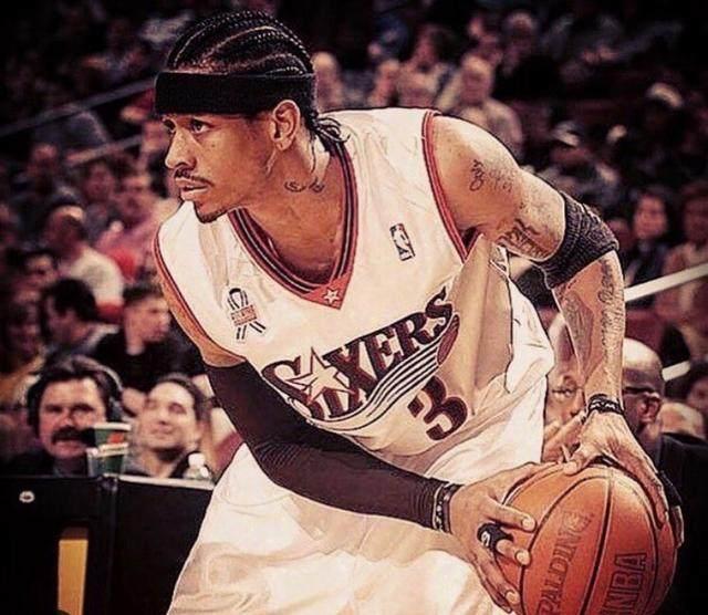 布斯克茨和阿尔巴将在赛季结束退役，穆勒：我向他们脱帽致敬（布斯克茨、阿尔巴赛季末挂靴，穆勒致意：向二人脱帽致敬）