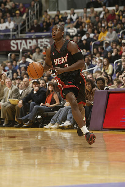 米兰vs拉齐奥终场前点球未判原因：马鲁西奇对帕夫洛维奇犯规（米兰对阵拉齐奥补时点球未判解析：马鲁西奇先对帕夫洛维奇犯规）