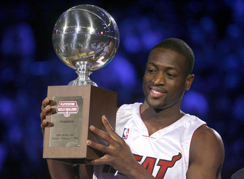 海港战武里南联海报：以物理试卷为背景，解“南”题（海港对阵武里南联海报：物理试卷作底，破解“南”题）