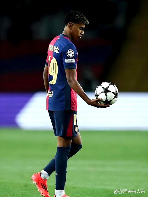 凯恩：这是我们有史以来最好的阵容；被视为夺冠大热必须接受（凯恩：球队阵容史上最强；被看好夺冠就该坦然接受）