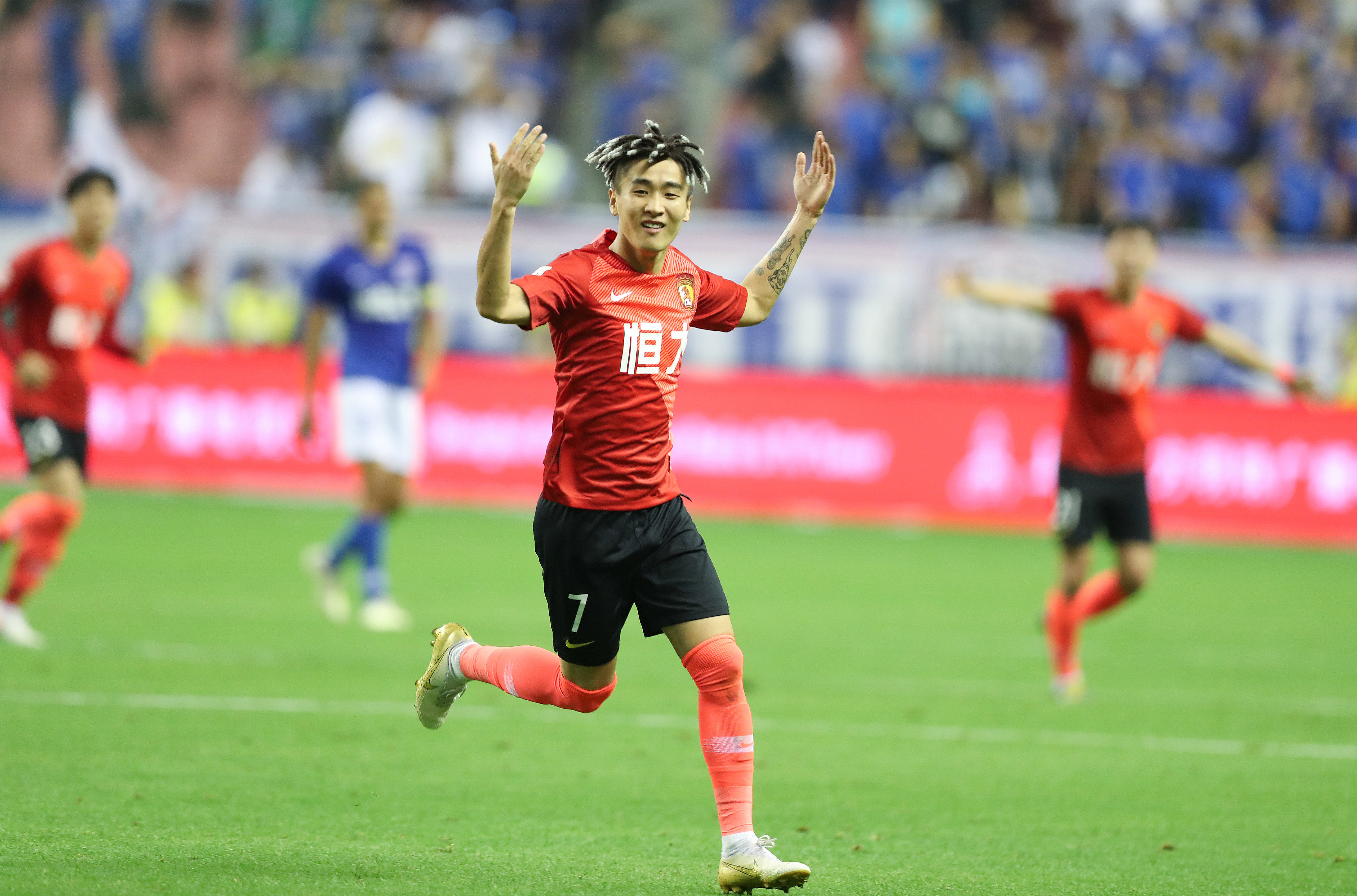 一次选择，决定一季走向（一念之选，定全季格局）