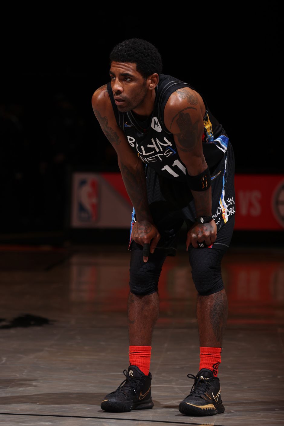 拉菲尼亚：今天我觉得有点累，要求换人是因为我没法坚持了（拉菲尼亚自述疲惫：体能难以支撑，主动申请被换下）