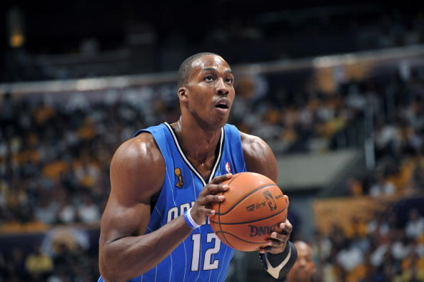 篮网队历史性时刻：克拉克斯顿单赛季至少2次三双（克拉克斯顿创造篮网队史纪录：单季至少两次三双）